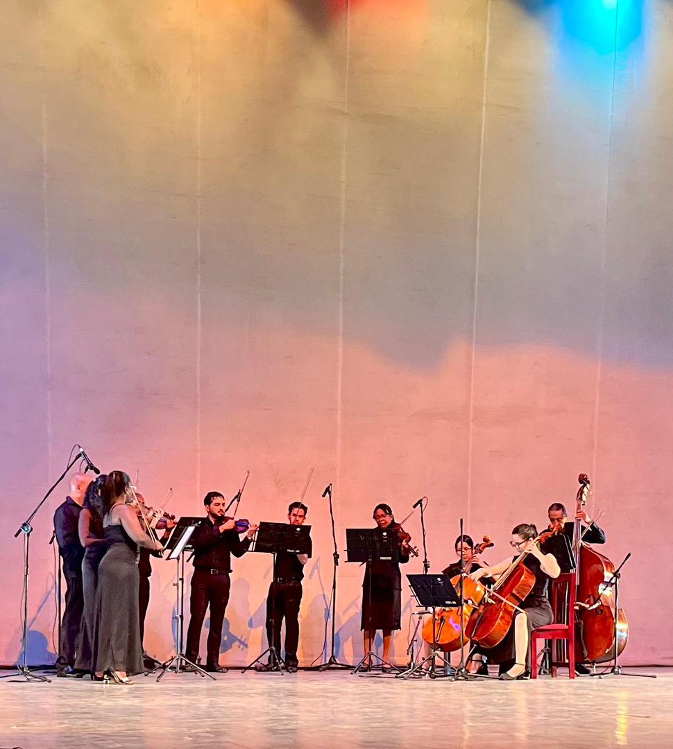 CPLL Camagüey (@librocamaguey) on Twitter photo 🏆 Este domingo el Teatro Principal de #Camagüey acogió una gala cultural por el aniversario 48 del Sindicato Nacional de Trabajadores de la Cultura, donde la provincia fue reconocida como Vanguardia Nacional por su excelencia en la emulación Cultura en Revolución. 🏆 Este domingo el Teatro Principal de #Camagüey acogió una gala cultural por el aniversario 48 del Sindicato Nacional de Trabajadores de la Cultura, donde la provincia fue reconocida como Vanguardia Nacional por su excelencia en la emulación Cultura en Revolución.