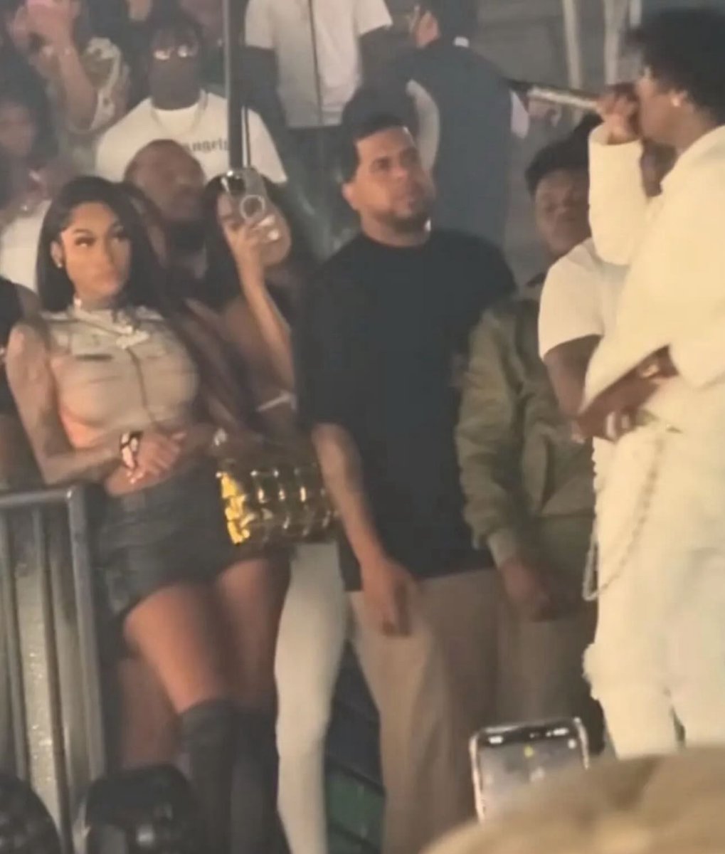 royal_bobby24's tweet image. Nba youngboy was right if you slime enough to fuck a nigga u slime enough to bring a bag home