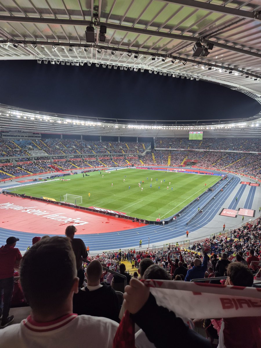 SimplySuvo92's tweet image. Throughly enjoyed my first Poland match and would definitely do it again. The atmosphere was brilliant, and Poland played well. Particularly impressed with Cash and Kamiński. #POLFIN