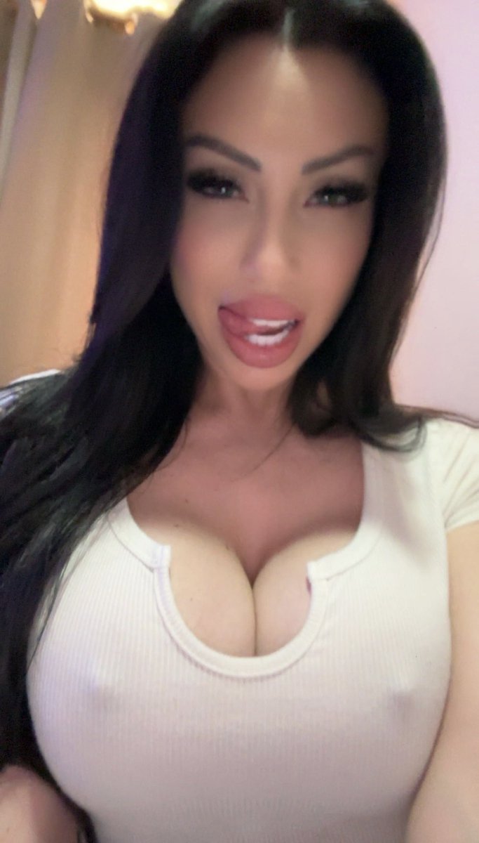 afterclassmichi's tweet photo. me or battlefield 6 for 24 hours, choose rn
#Battlefield6 #battlefield6beta #battlefield6openbeta https://t.co/BBD2WGDvEd