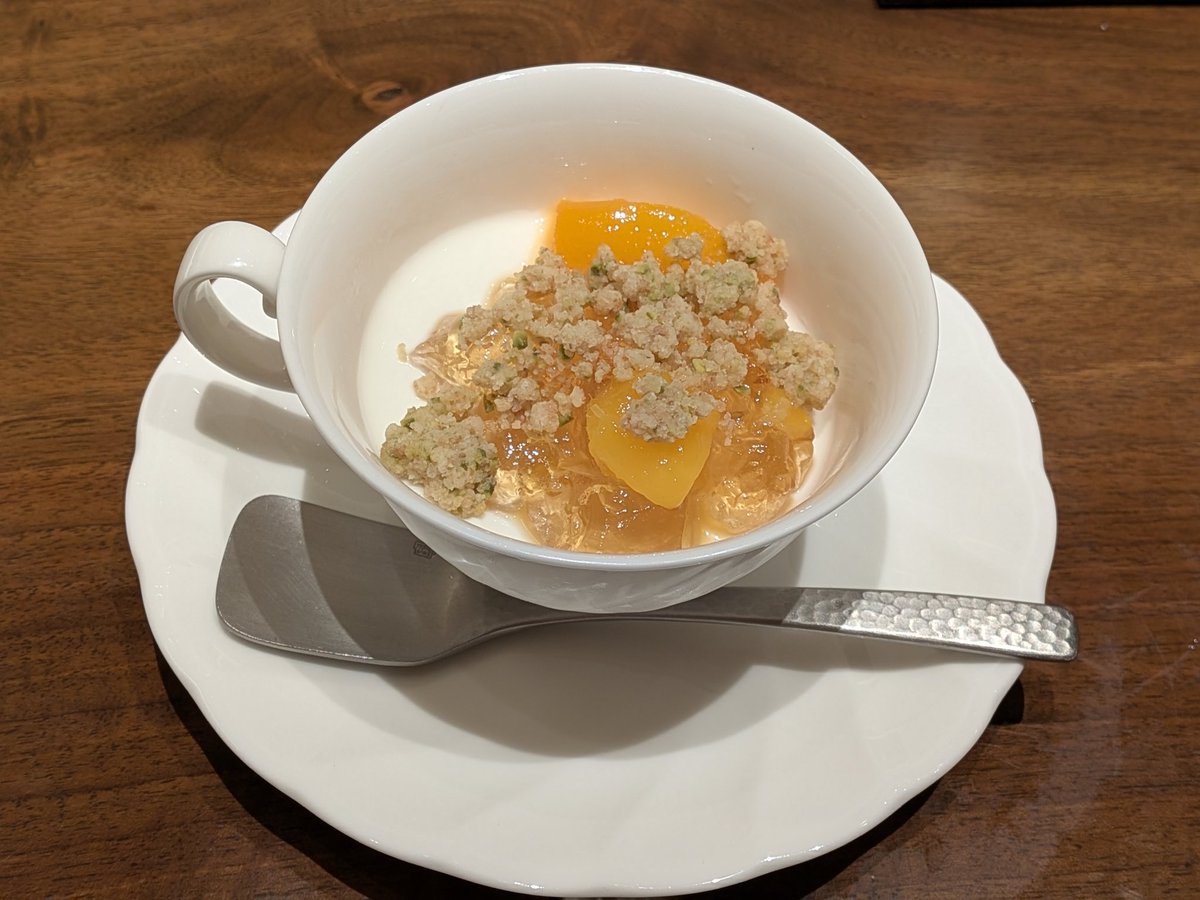 フレンチのような中華料理を食べました😉美味しかったです😋ここはまた行きたいですね😊サイコンタン🍴