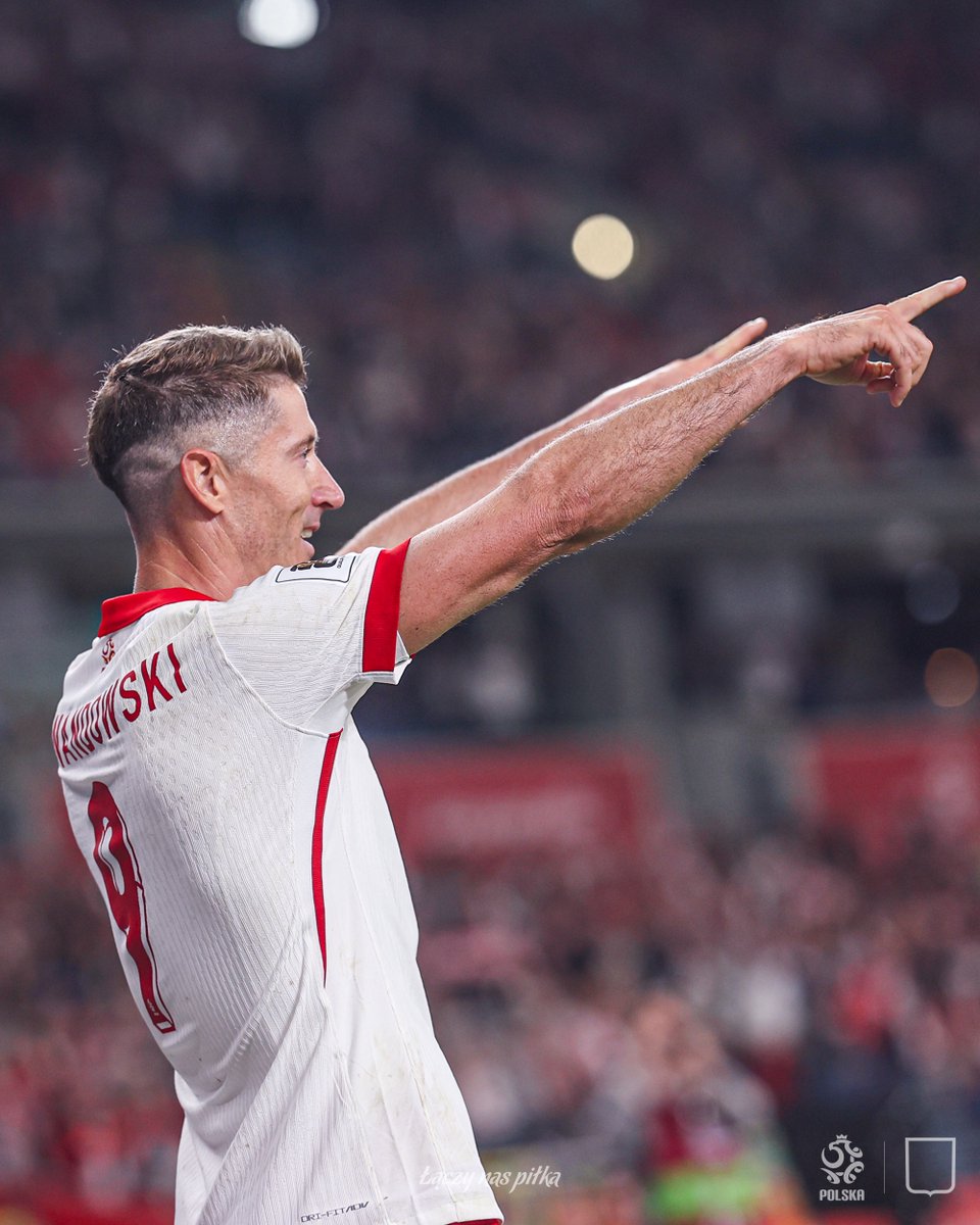 LaczyNasPilka's tweet image. Dobranoc! 😴
__ 
FT #POLFIN 🇵🇱🇫🇮 3:1

📸 @Cyfrasport