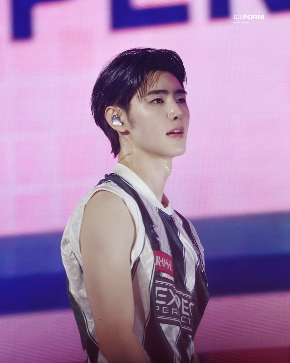 Iceformsh's tweet image. 250903

#엔하이픈 #성훈 #ENHYPEN #SUNGHOON
#WALKTHELINE_IN_EUROPE