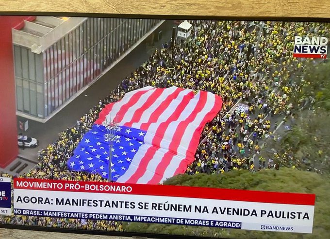 carloscezarcjr's tweet image. Isso é um pedido de ajuda e um dia será contado nos livros de história