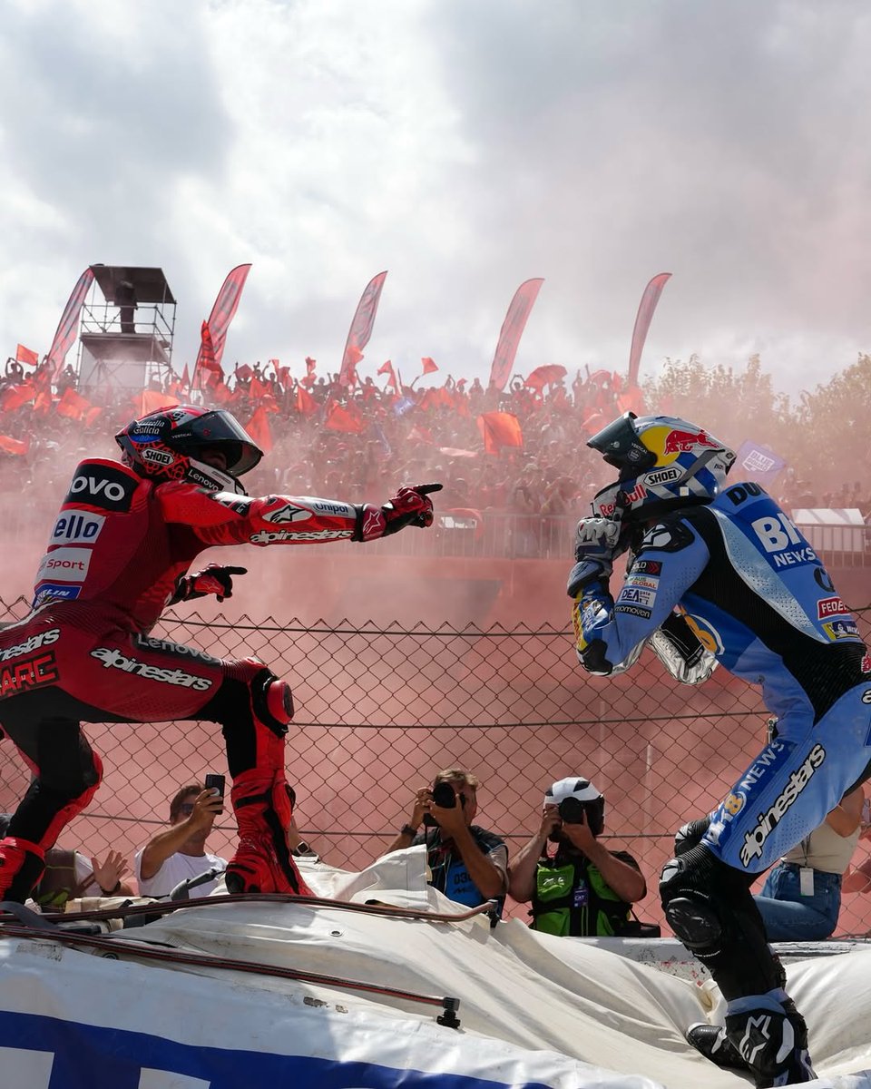 🇪🇸 Hoy más que nunca...

😏 Soy español, ¿a qué quieres que te gane?