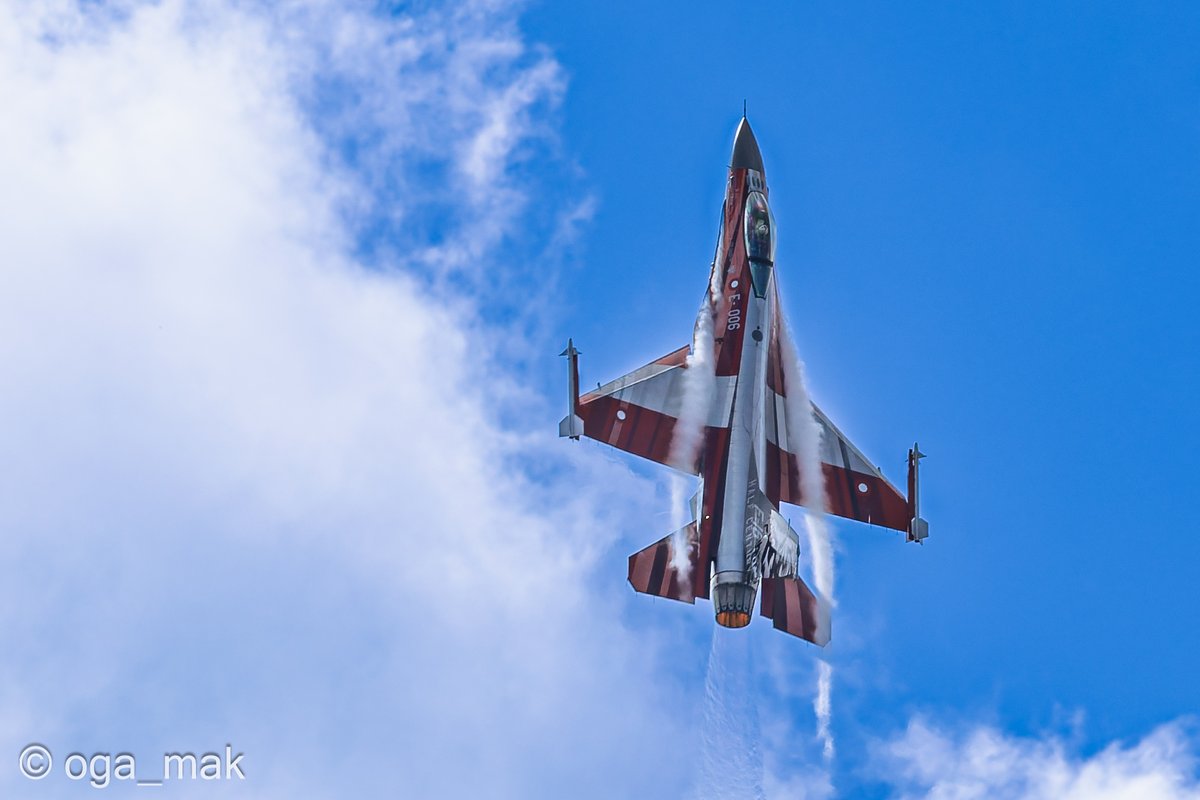 The Royal International Air Tattoo 2025

✈️E-006 - General Dynamics F-16AM Fighting Falcon (6F-49) - Royal Danish Air Force (RDAF)🇩🇰

📷RAF Fairford (EGVA) UK 20-07-2025 17:15

#キヤノン #Canon #EOSR1 #EF500 #PureRAW5 #aviation #AvGeek #RAFFairford #RIAT2025 #RIAT25 #UK遠征2025