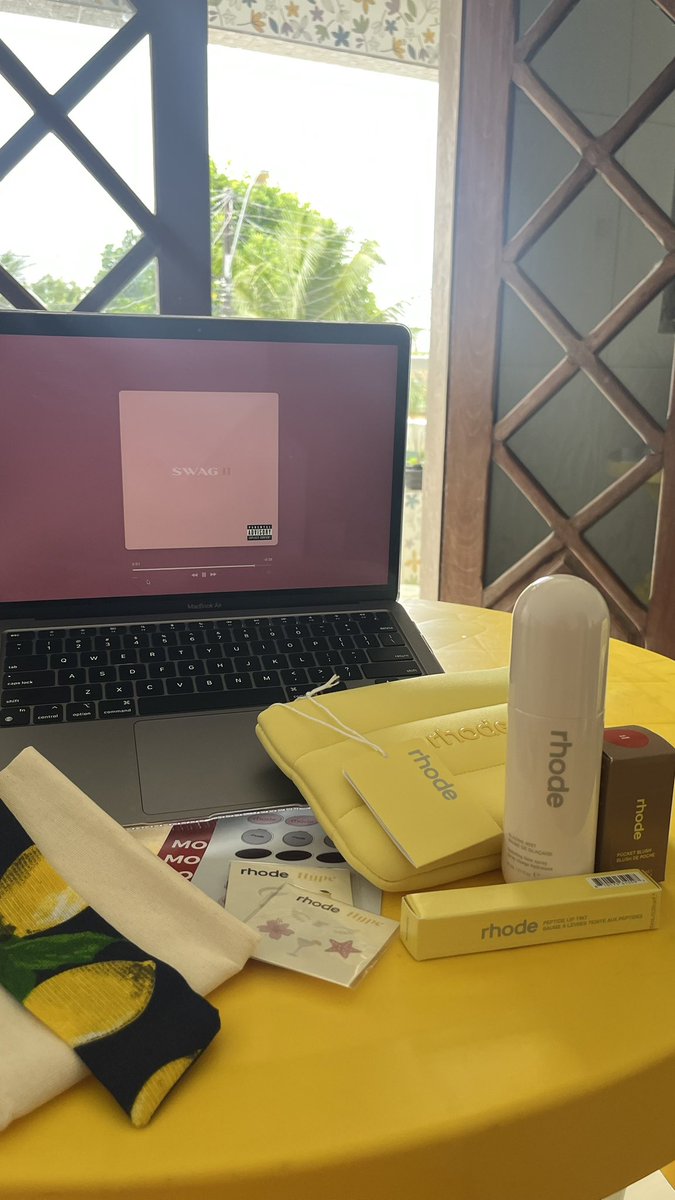 favbatch's tweet image. Amo vocessssss @hypeimportadoss