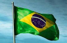 No dia em que se celebra a independência do Brasil, pessoas que se dizem patriotas estendem uma enorme bandeira do país que ataca truculentamente nossa soberania. Querem seguir sendo vassalos.