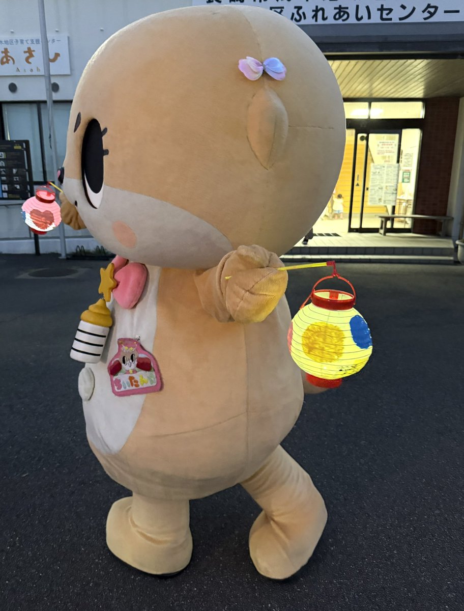 公式:ちぃたん☆九州 (@kyushu_chiitan) on Twitter photo ちぃたん☆は
いつも皆既月食みたいだね🌕
Chiitan is always like a total lunar eclipse☆ ちぃたん☆は
いつも皆既月食みたいだね🌕
Chiitan is always like a total lunar eclipse☆