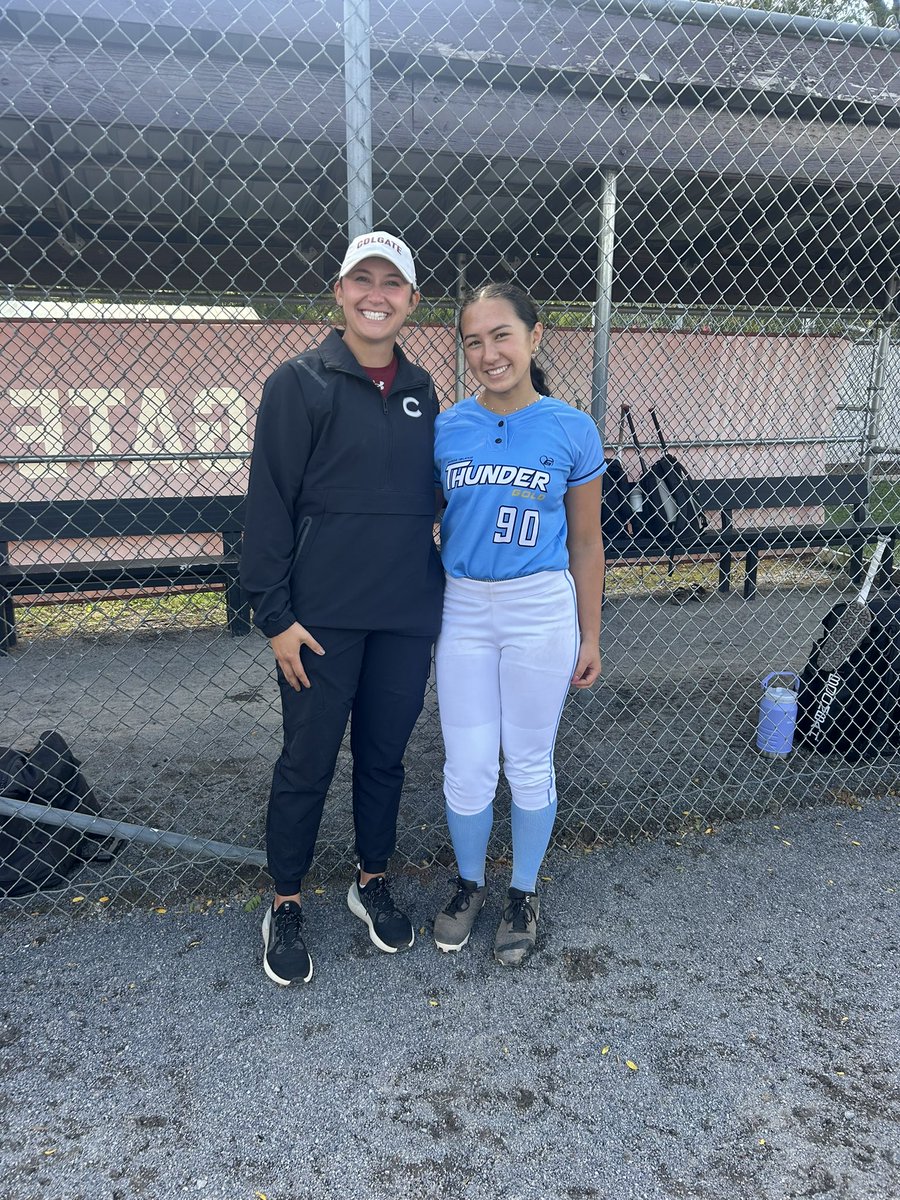 Clara Barnes tweet media