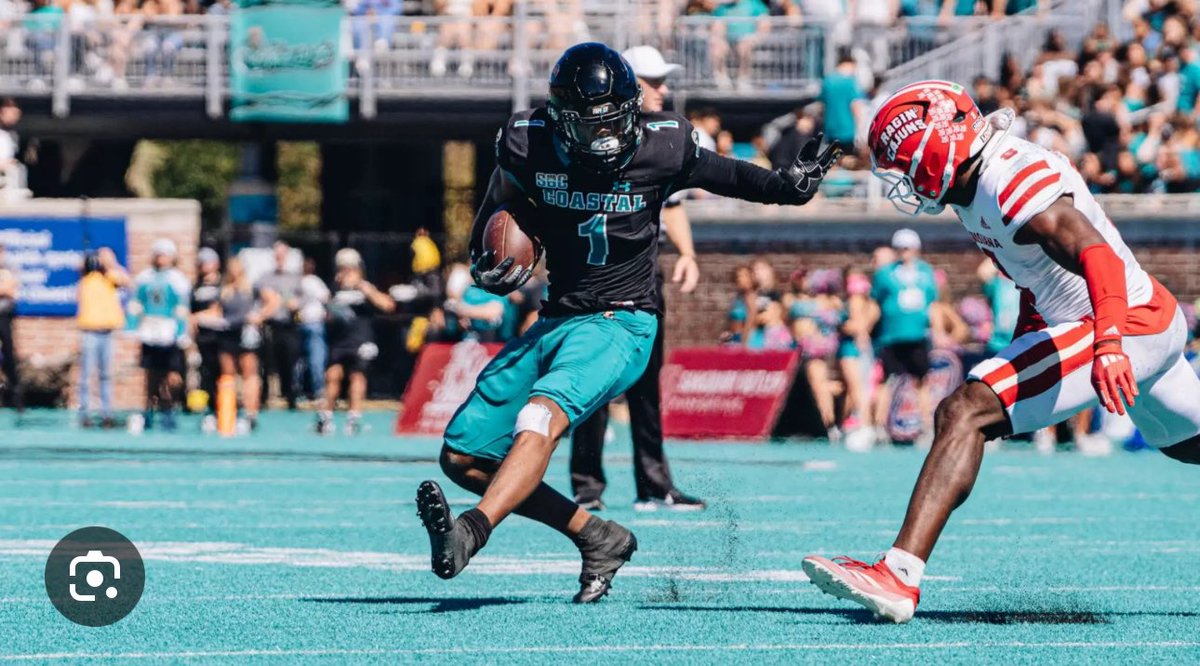 AGTG!! Blessed to receive my 3rd D1 offer from <a href="/CoastalFootball/">Coastal Football</a> 
<a href="/CoachCrenshaw/">Andre Crenshaw</a> <a href="/CoachSpeer15/">Tristan Speer</a> <a href="/CoachVaughnDame/">Vaughn VanDame</a> <a href="/CoachStrohmeier/">Scott Strohmeier</a>