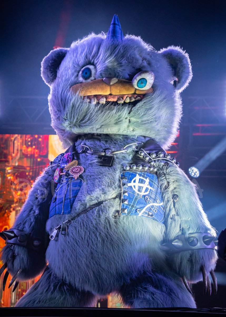 L】USJ ユニバ ハミクマパンク ベスト コスプレ ハロウィン コスプレ 一覧