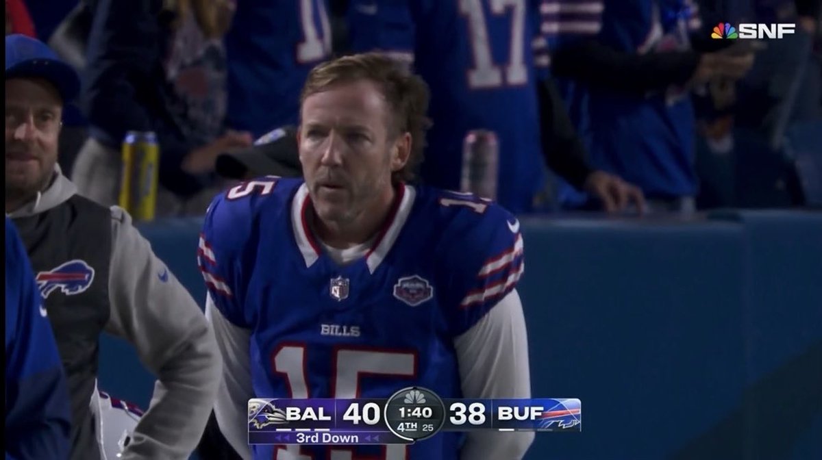 theeclassyp's tweet image. Dax Flame doing side quests before GTA 6