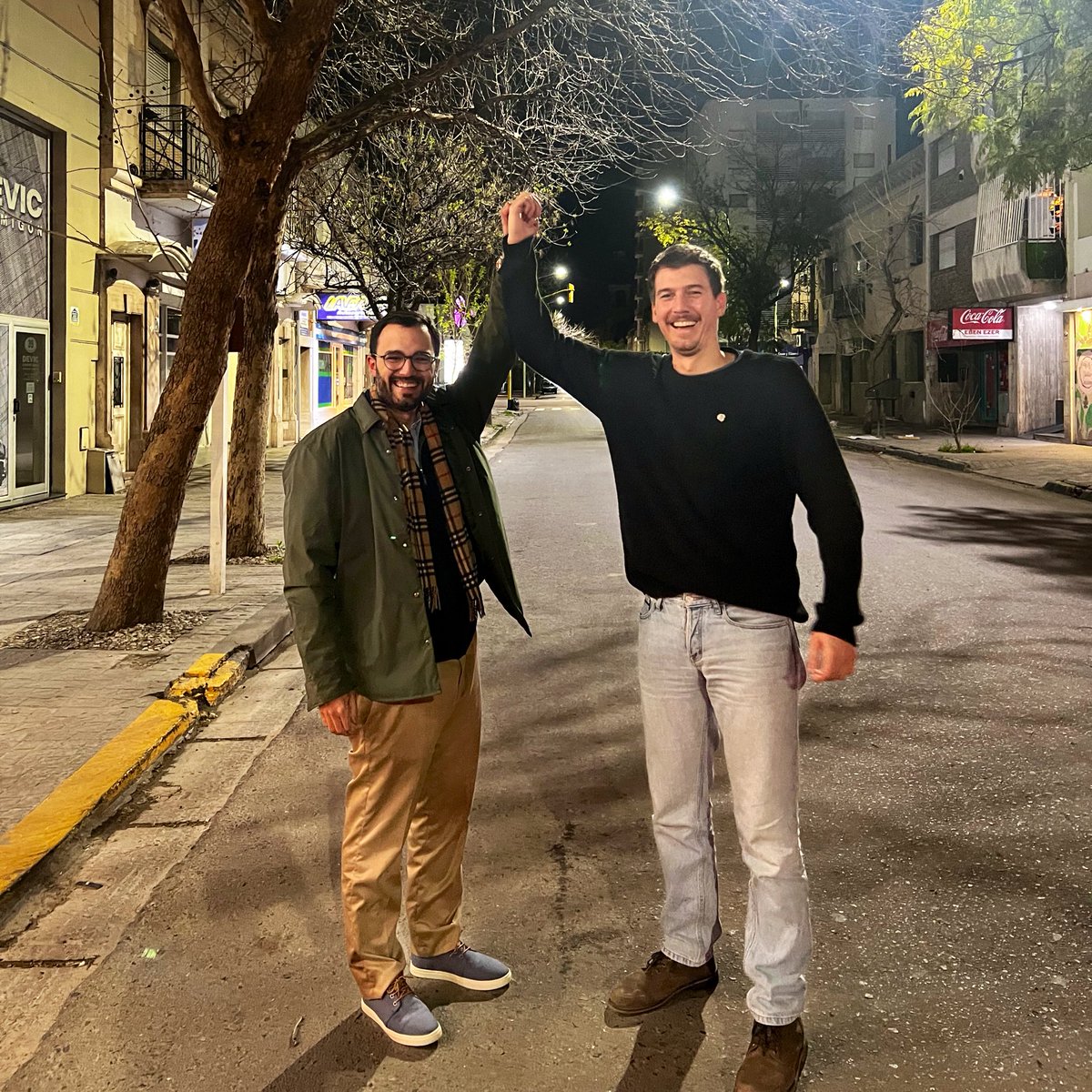 Nuestra sección, la Sexta, demostró hoy la fuerza que tiene la gente que no se resigna a vivir en una Provincia abandonada por el Kirchnerismo. Estamos felices por una arrolladora mayoría que nos acompañó hoy. Quiero felicitar especialmente a <a href="/FelipeFerrandes/">Felipe Ferrandez</a> con quien