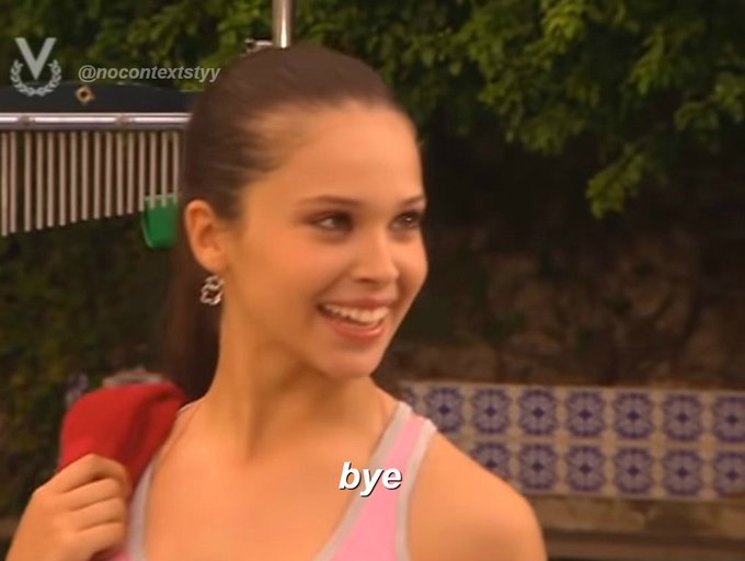 IndigoyAzul's tweet photo. Más se mueve un trámite por fiscalía que Beele en su video con Isabella Ladera. https://t.co/6eNa4AnD1f