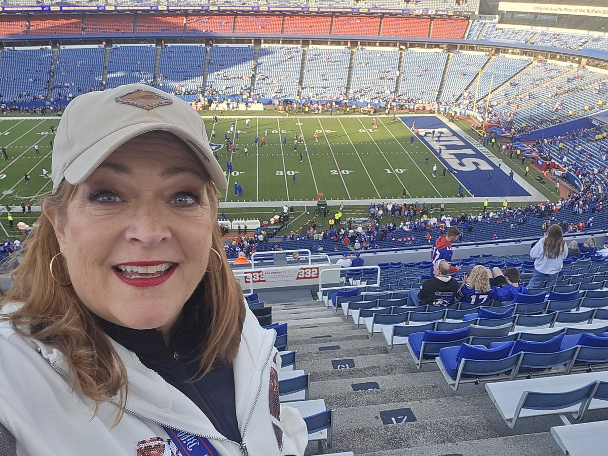 Randi Naughton (@randinaughton) on Twitter photo 