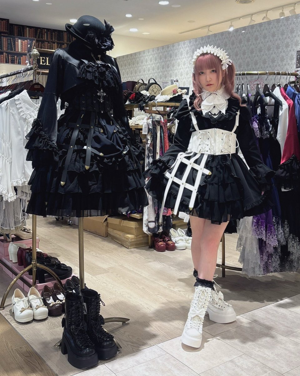 🪽新宿店入荷情報🪽 【ATELIER PIERROT】 Baroque Cage Corset Harness