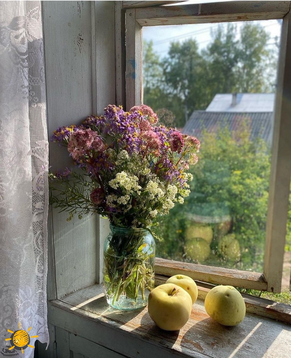 قد يتغير  كل  شيء في  أقل  من ثانيه ! 
ليس  ل شيء ؟ 
فقط  لأن  الله  يريد ! 
فلا  تقل  مستحيل ،، 
{ إنما  أمره إذا ارد شيئآ أن يقول له كن فيكون }
  صباح  الخير  🤍