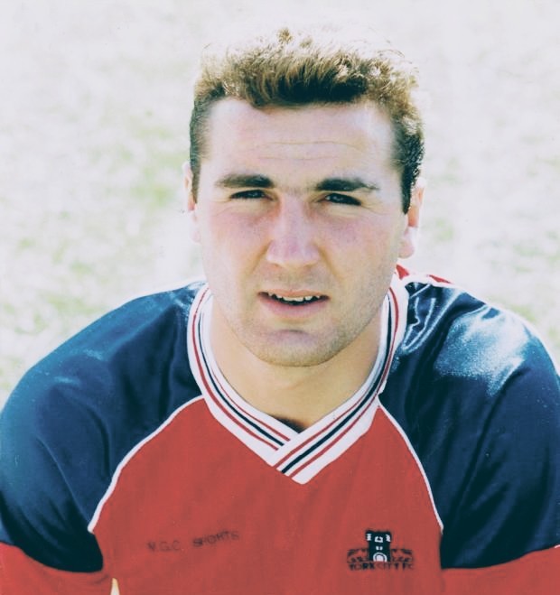 David John Longhurst

15.1.1965 - 8.9.1990

Remembered Always...

#ycfc