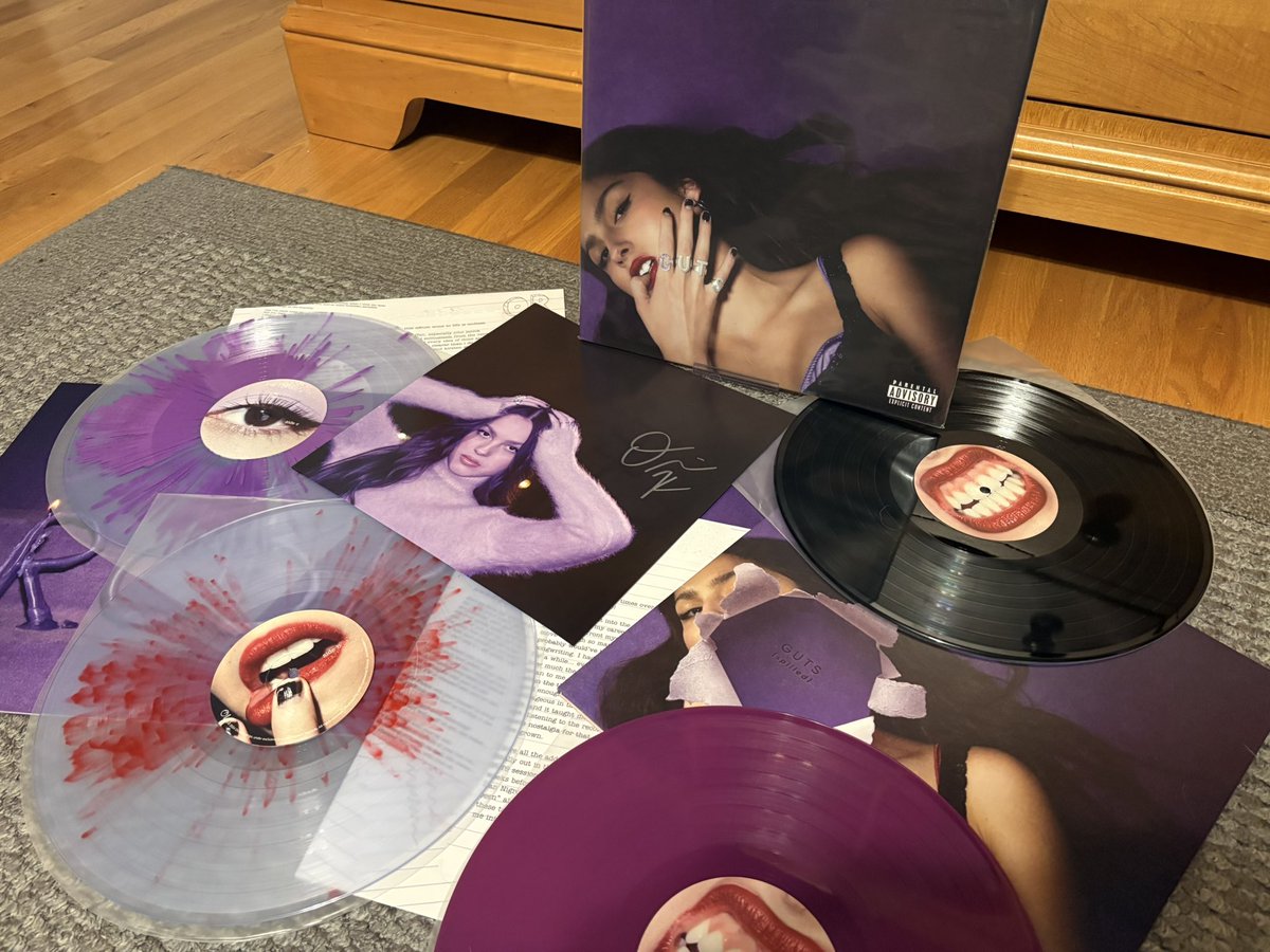 ᔕᑭIᒪᒪᗴᗪ | OR3 IS NOW! tweet media