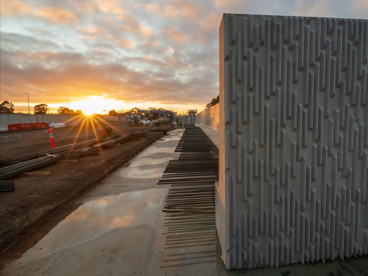 🔒 We're locked in at Melton!

👷 Construction is in full swing at Melton and Truganina, as we work to remove 4 level crossings and build the new modern and accessible Melton Station.

➡️ Learn more: bit.ly/4lZna6K