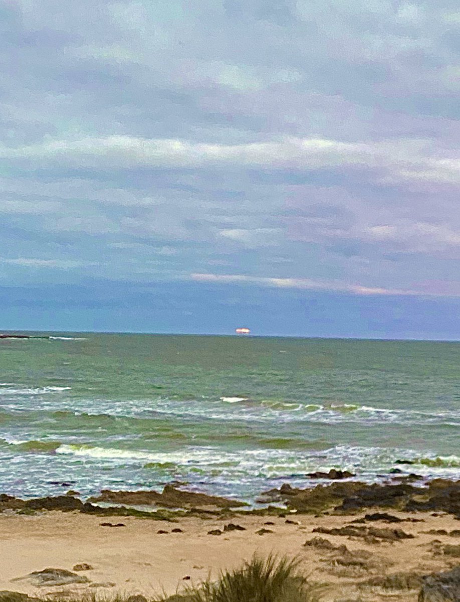 #LunaRoja #PuntadelEste #Uruguay