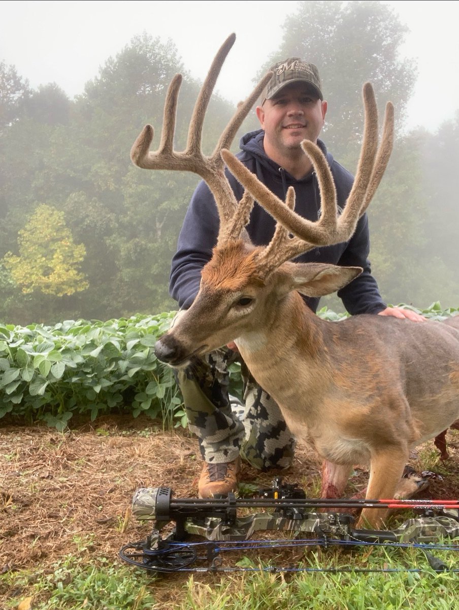 DEER SZN remains undefeated!