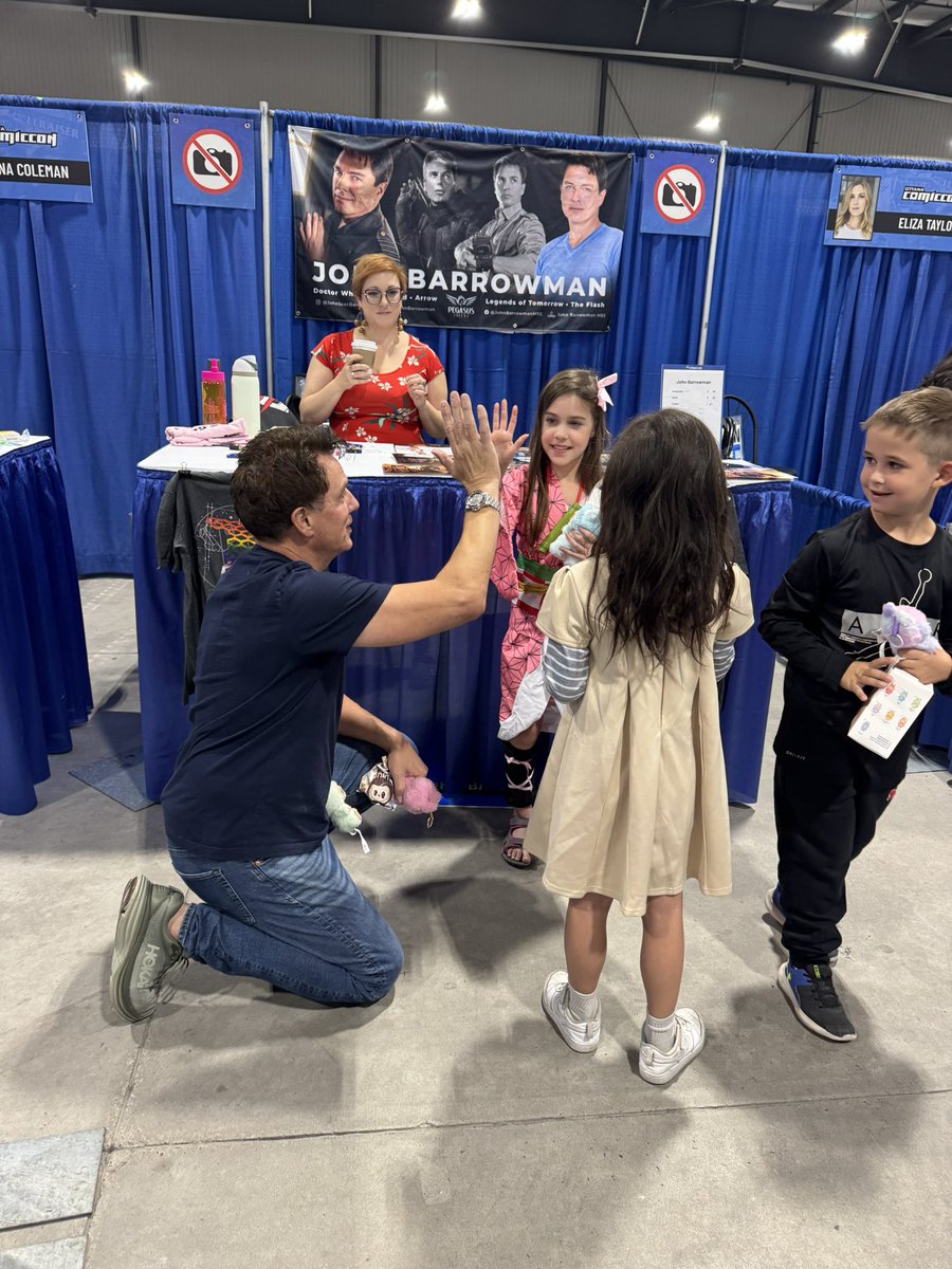 John Barrowman MBE tweet media