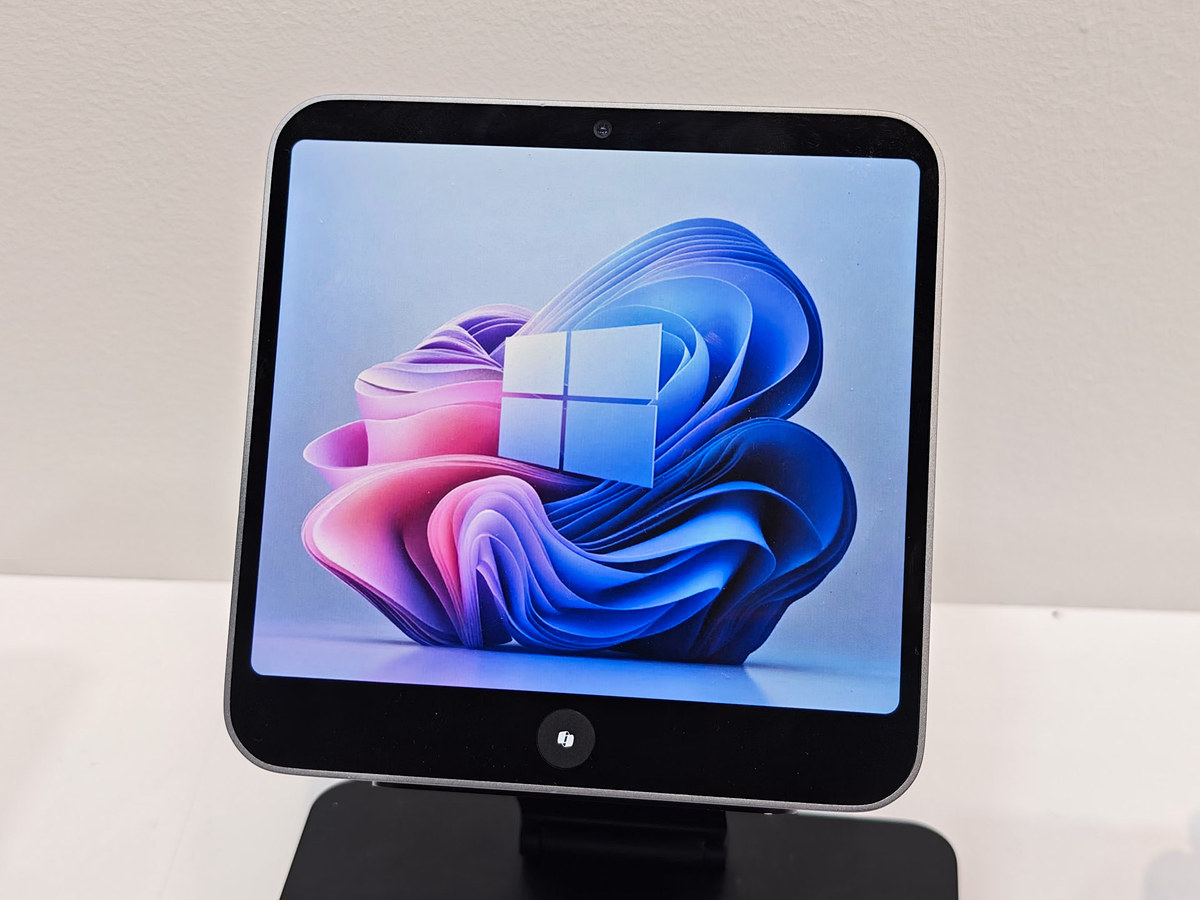 pc_watch's tweet image. ミニPCの天板にディスプレイ内蔵!? 今後発売予定のACEMAGIC製PC pc.watch.impress.co.jp/docs/news/2045… #ACEMAGIC #IFA