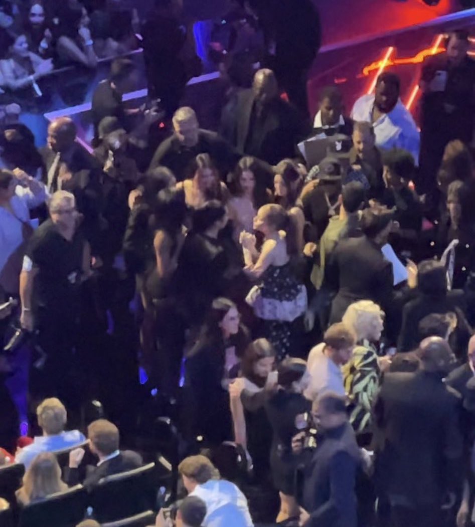 KATSEYE News tweet media