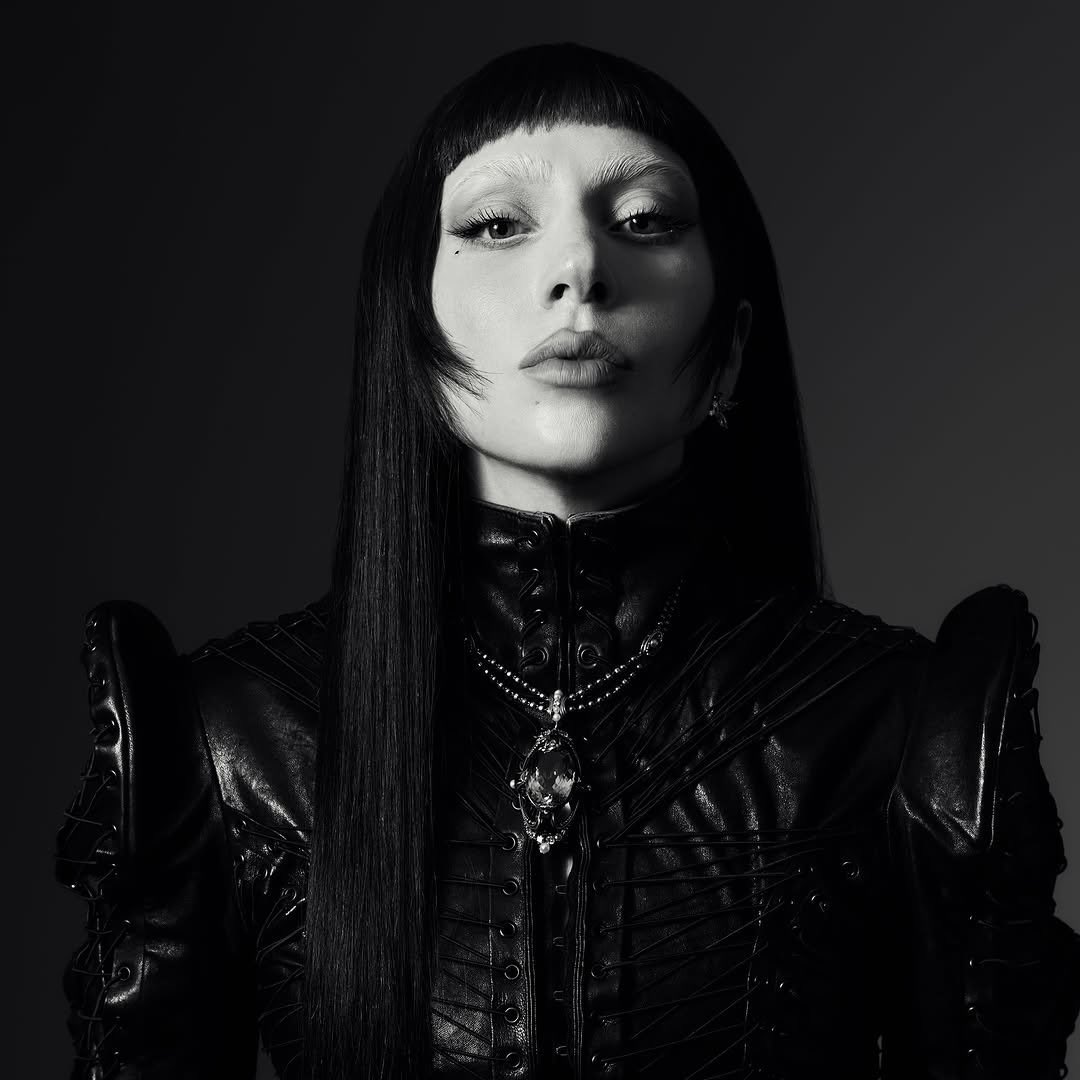 O ANO É DELA! Lady Gaga venceu o prêmio de “Artista do Ano” no #VMAs