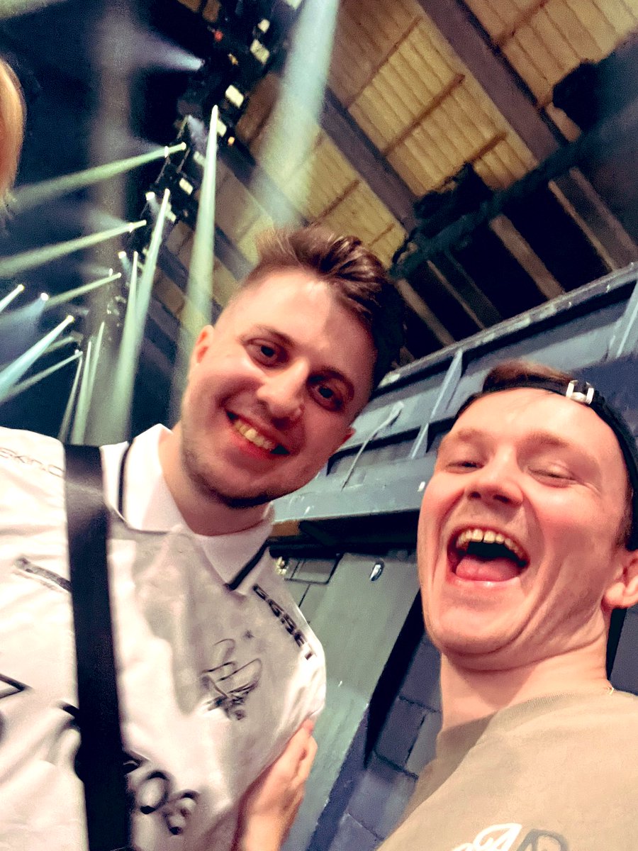 dexieCS's tweet image. Blast London Bosh