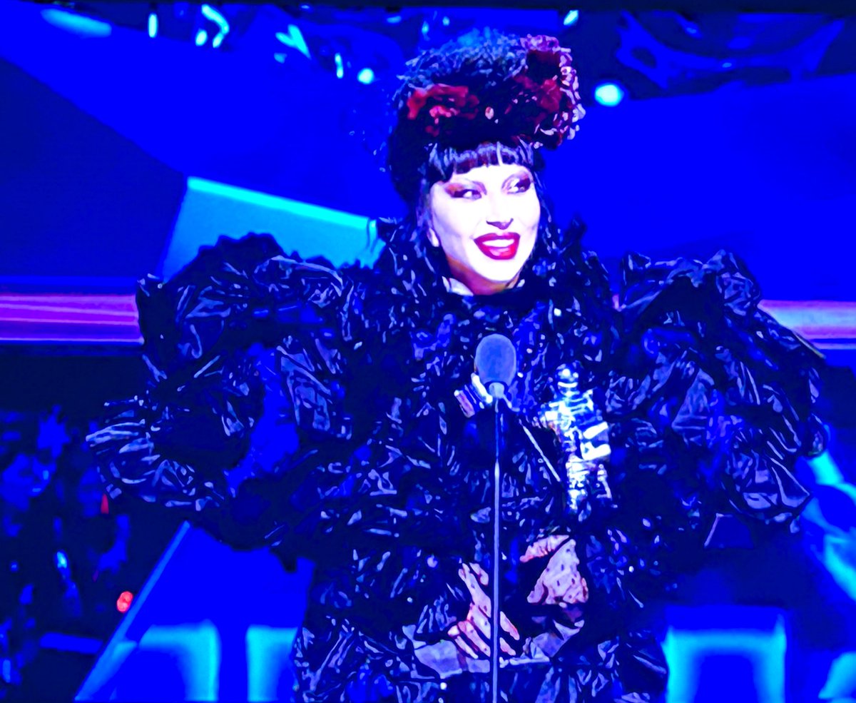 I was looking for the trash bag of party crepe streamers…