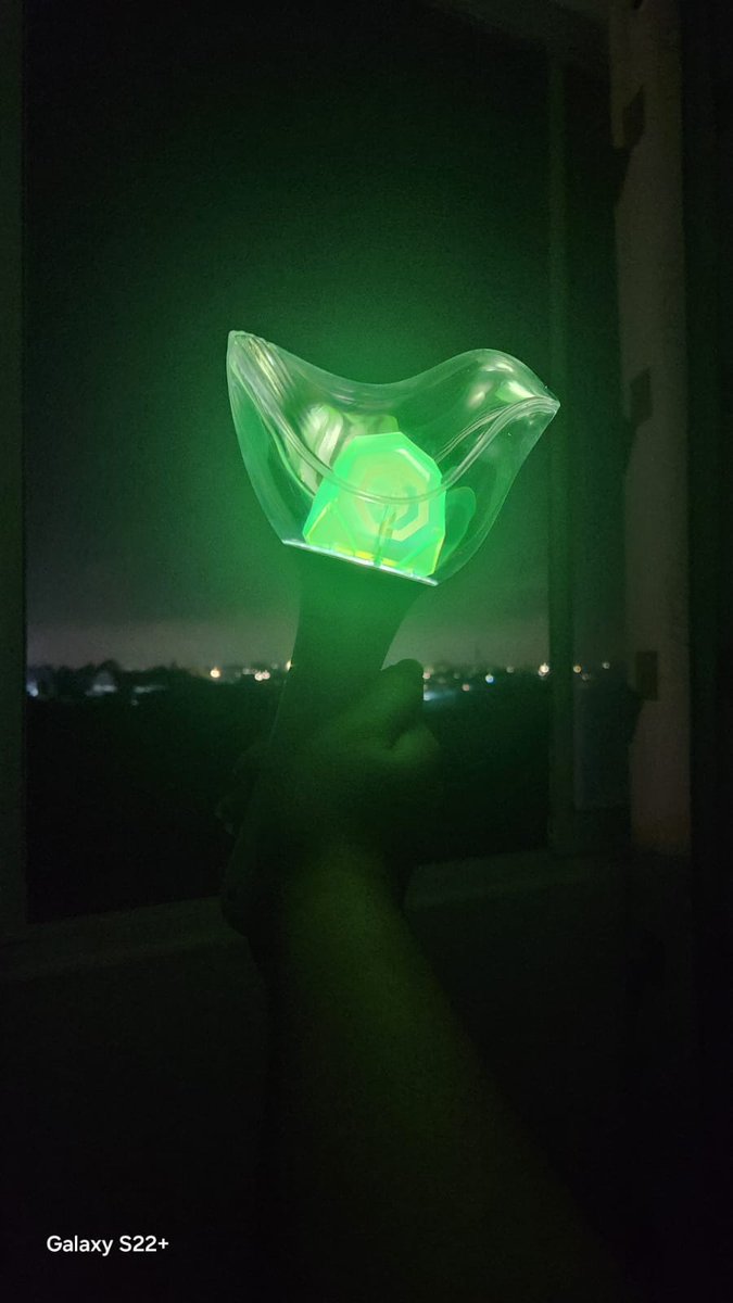 2811Opalo's tweet photo. EL SOL DE AHGASE EN LIMA💚
#EsperandoPorYoungJae #YoungJae #OverpassLima
@ChoiArs_YJ @YOUNGJAExArs @thehubeventspe https://t.co/QET8t4XYkV