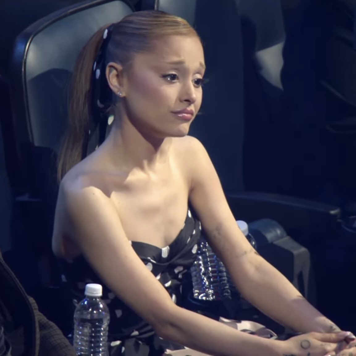 Ariana Grande tears up during Lady Gaga’s acceptance speech at the #VMAS