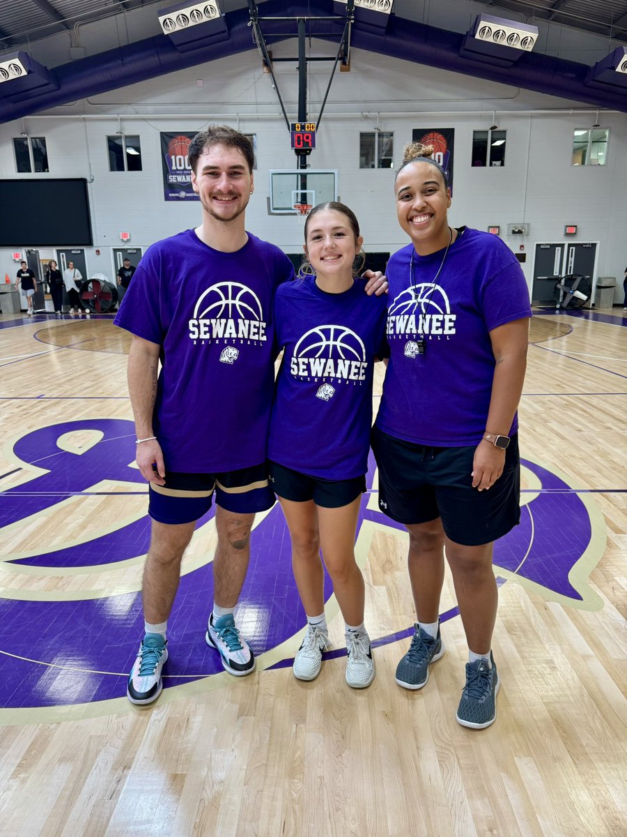 I had a great time <a href="/SewaneeWBB/">Sewanee Women’s Basketball</a>  Camp today ! Thank you <a href="/Coach_Jay32/">Jaylynn Stewart</a>  ! Great to meet you all ! <a href="/LadyPioneerGBB/">Warren County Girls Basketball</a> <a href="/_underdogsfo/">Underdogs Fighting Odds</a> <a href="/TBWexposure/">Team Brandan Wright</a>