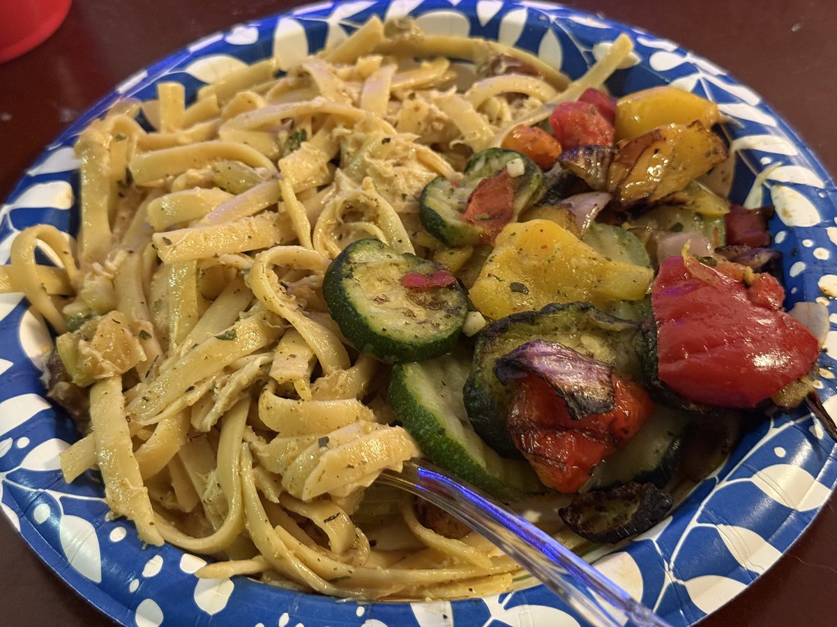 Vinton Harper (@earleinthemorn) on Twitter photo Ok, so I tried the <a href="/MrMake1tHappen/">Matt Price (Mr. Make It Happen)</a> Crab and Andouille sausage fettuccine. It turned out so good. I paired it with some roasted veggies and it was 🔥. 10/10 do recommend.
#yepthosearepaperplates
#aintdoingnomoredishes Ok, so I tried the <a href="/MrMake1tHappen/">Matt Price (Mr. Make It Happen)</a> Crab and Andouille sausage fettuccine. It turned out so good. I paired it with some roasted veggies and it was 🔥. 10/10 do recommend.
#yepthosearepaperplates
#aintdoingnomoredishes