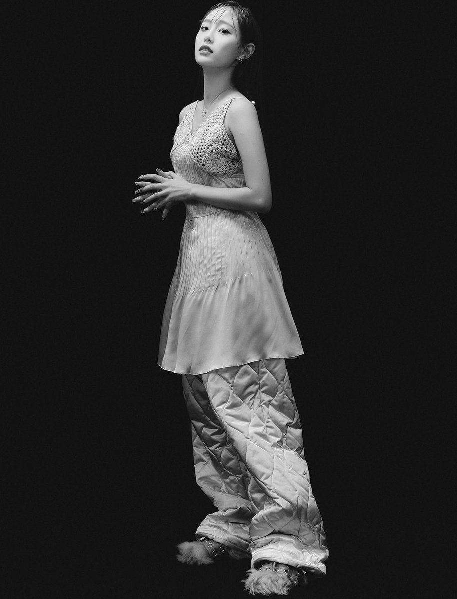 4 years ago today, Chuu &amp; Yves stunned for Noblesse Men 

#츄 #CHUU #Yves #LOONA