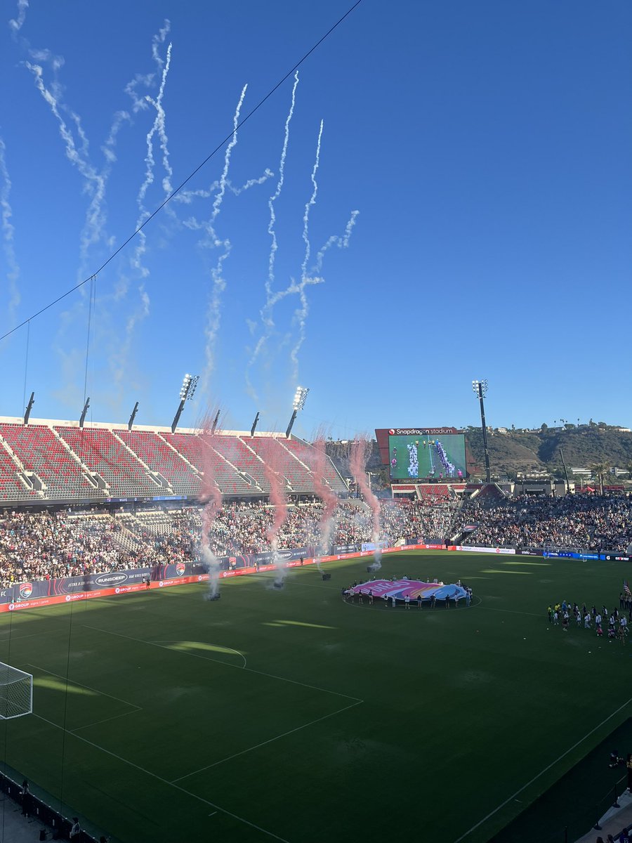 It’s almost kickoff! <a href="/sandiegowavefc/">San Diego Wave FC</a> face the Houston Dash tonight Snapdragon Stadium.

<a href="/EVT_News/">East Village Times</a>