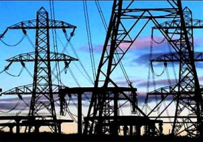 El <a href="/EnergiaMinasCub/">Ministerio de Energía y Minas de Cuba 🇨🇺</a> informó que se trabaja para restablecer el sistema eléctrico desde la provincia de Las Tunas hasta Guantánamo luego que se desconectara por un disparo en la línea de 220 kV NUEVITAS-TUNAS.
