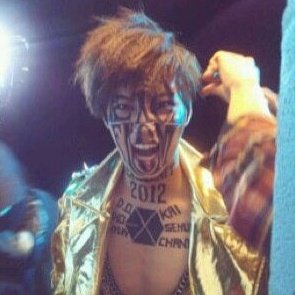 exocialismos's tweet image. Careless, careless
Shoot anonymous, anonymous
Heartless, mindless
No one, who care about me?

#EXOLSelcaDay