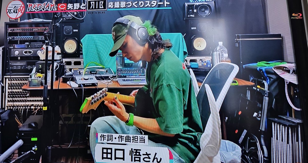 nao342089478962's tweet photo. 今見た✨
たのしみだー
♪風に飛んで行け夢よ
今は何も成せない種火
新しい壁を越えて
ありのままを愛せるまで~
#embers
#REDJAM
#REDinBLUE
#元気丸
#CAVEBE https://t.co/ilFrYVq0WV