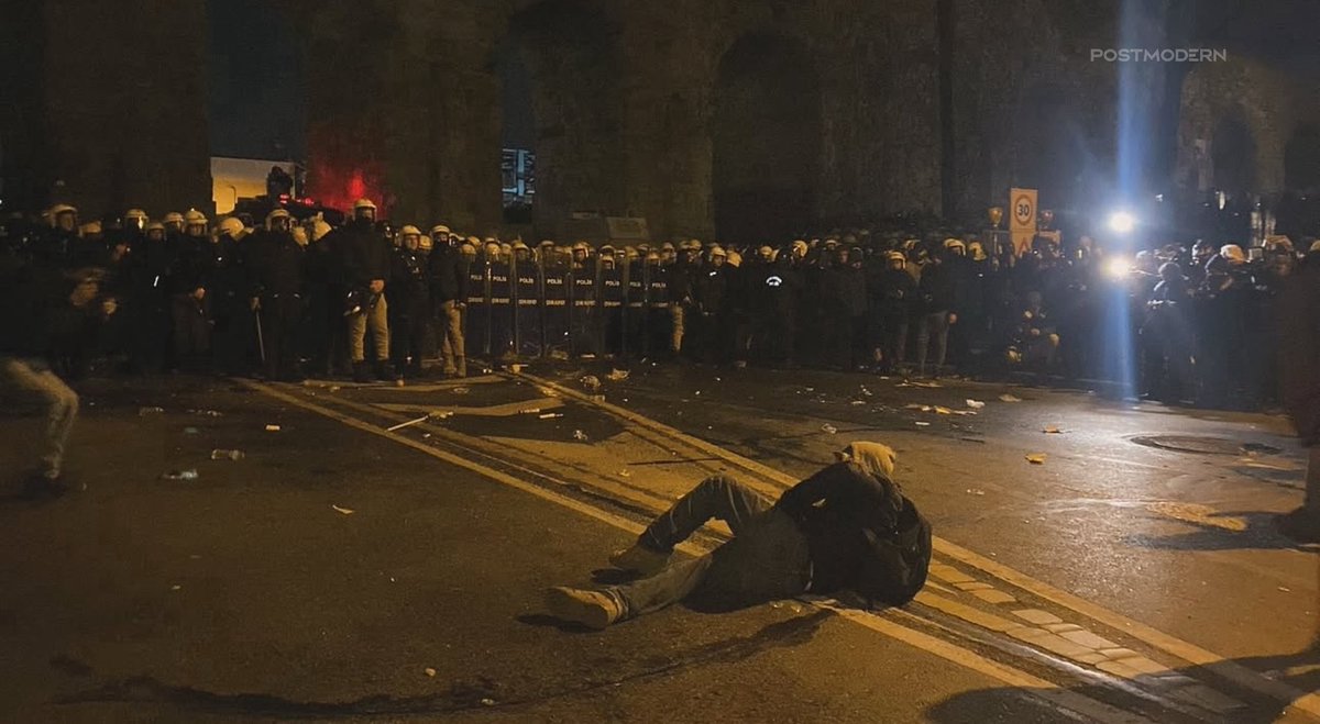 postmodern tweet media