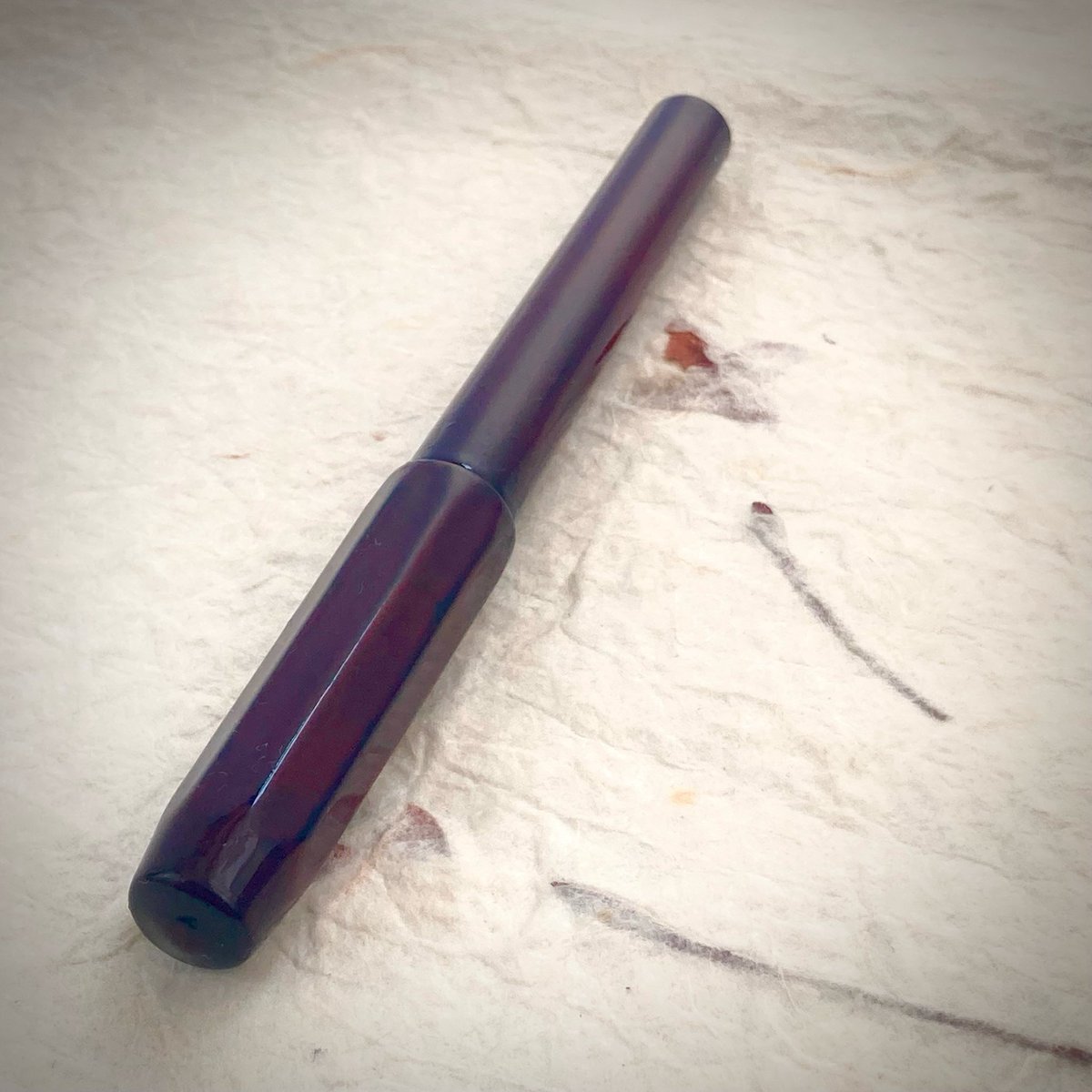 GarageWoWorking's tweet photo. 🖋️
❌ commissioned
.
.
Kaweco (UP264)…Aka urushi https://t.co/JJoA9qDNEx