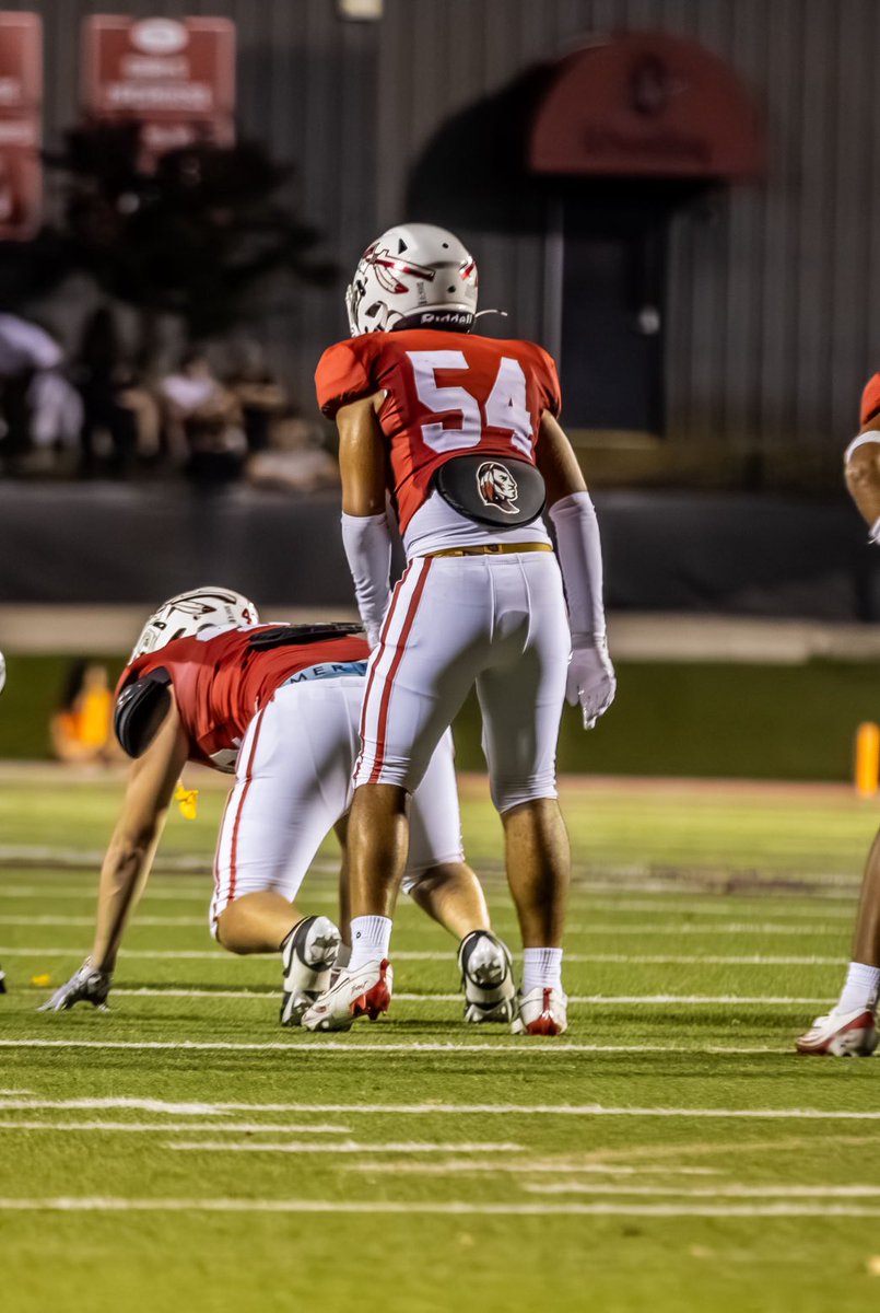 TrentenBarnett_'s tweet photo. 14 Total Tackles | 11 Solo | 1 QB Hurry
Tough loss against Lambert @CoachAdamHolley @hopo125 @RecruitGeorgia @PrepRedzoneGA @247recruiting https://t.co/8tvtfVVKJq