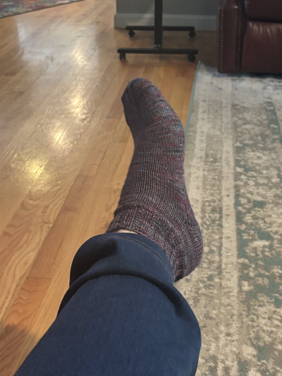 Was binge watching all the Scream Movies this weekend whilst I finished hand knitting myself some socks (you have your hobbies, I have mine, Ok?!) and Patrick Dempsey in Scream 3 kept making me think of <a href="/brysonbort/">Bryson 🦄</a>. I really hope this redeems me from saying he looked like Ted