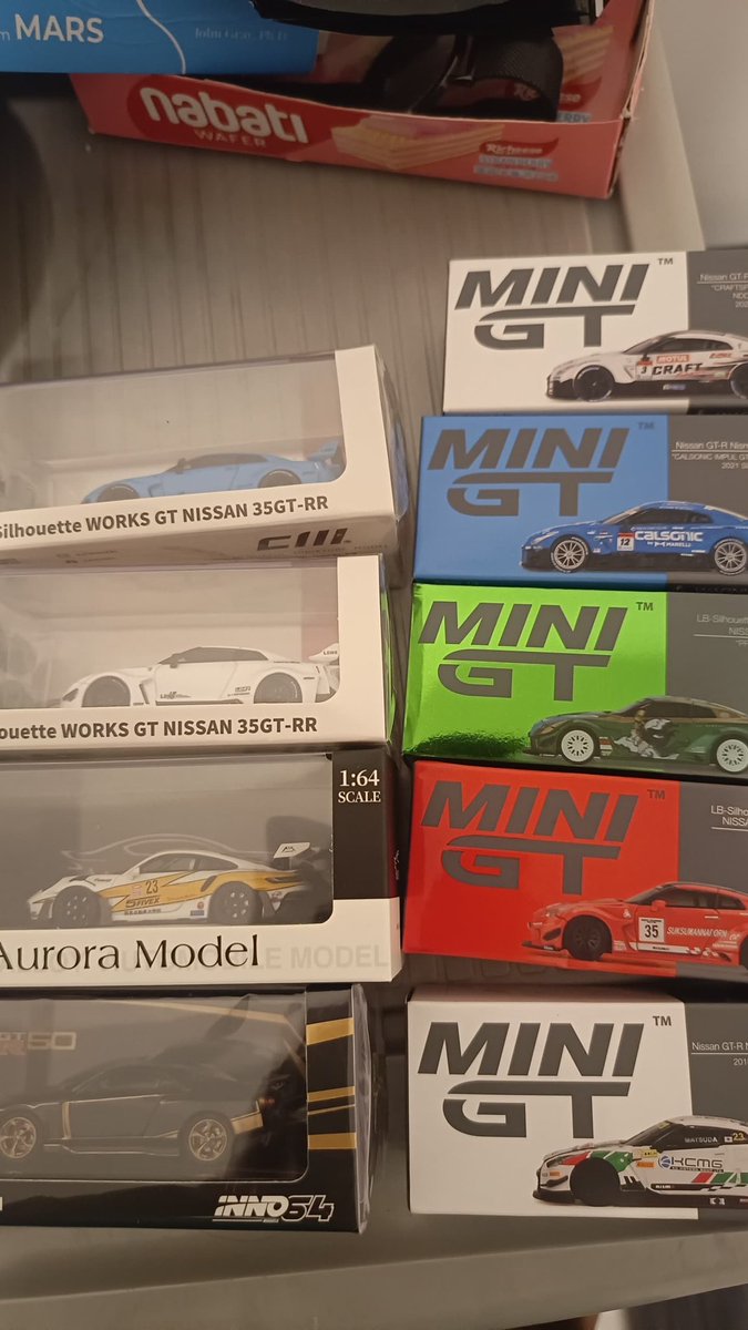 Hystrid's tweet photo. WTS DIECAST MINISCALE

Brand :
CM Model, AuroraModel, MiniGT, Inno64

LBWK R35, Porsche 911 992 GT3RS, GT-R Nismo, R50

t. r35 gtr porsche hotwheels collectible 1:64 https://t.co/KzvWcZZVeY