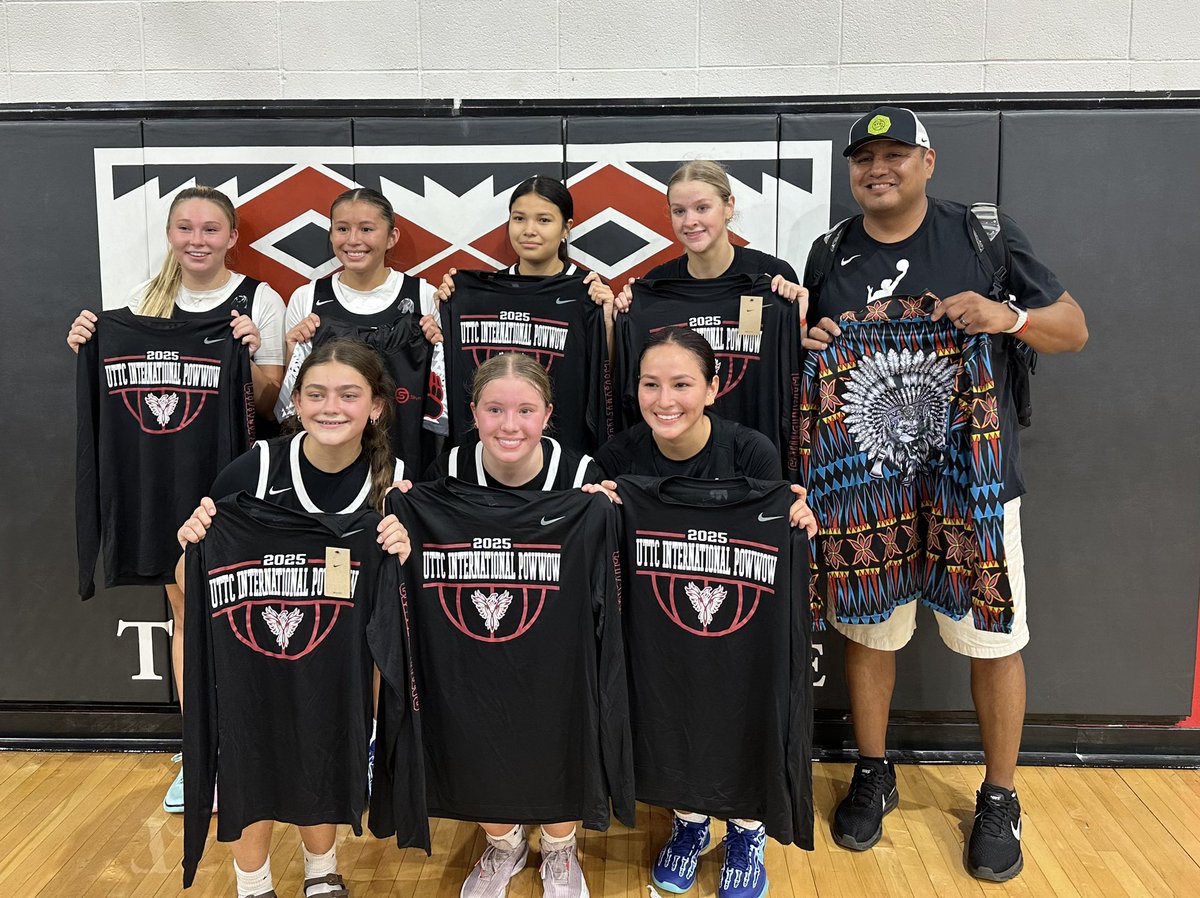 AnnaClaire Bugbee (@annabugbee34) on Twitter photo Great weekend with my Quiet Storm teammates - ending the weekend as Champions!  Thank you for UTTC for the great tourney and naming me all tournament team!  On to HS basketball!  <a href="/MandanBravesGBB/">Mandan Girls Hoops</a> <a href="/NorthTartan/">North Tartan</a> <a href="/PGHDakotas/">Prep Girls Hoops Dakotas</a> Great weekend with my Quiet Storm teammates - ending the weekend as Champions!  Thank you for UTTC for the great tourney and naming me all tournament team!  On to HS basketball!  <a href="/MandanBravesGBB/">Mandan Girls Hoops</a> <a href="/NorthTartan/">North Tartan</a> <a href="/PGHDakotas/">Prep Girls Hoops Dakotas</a>