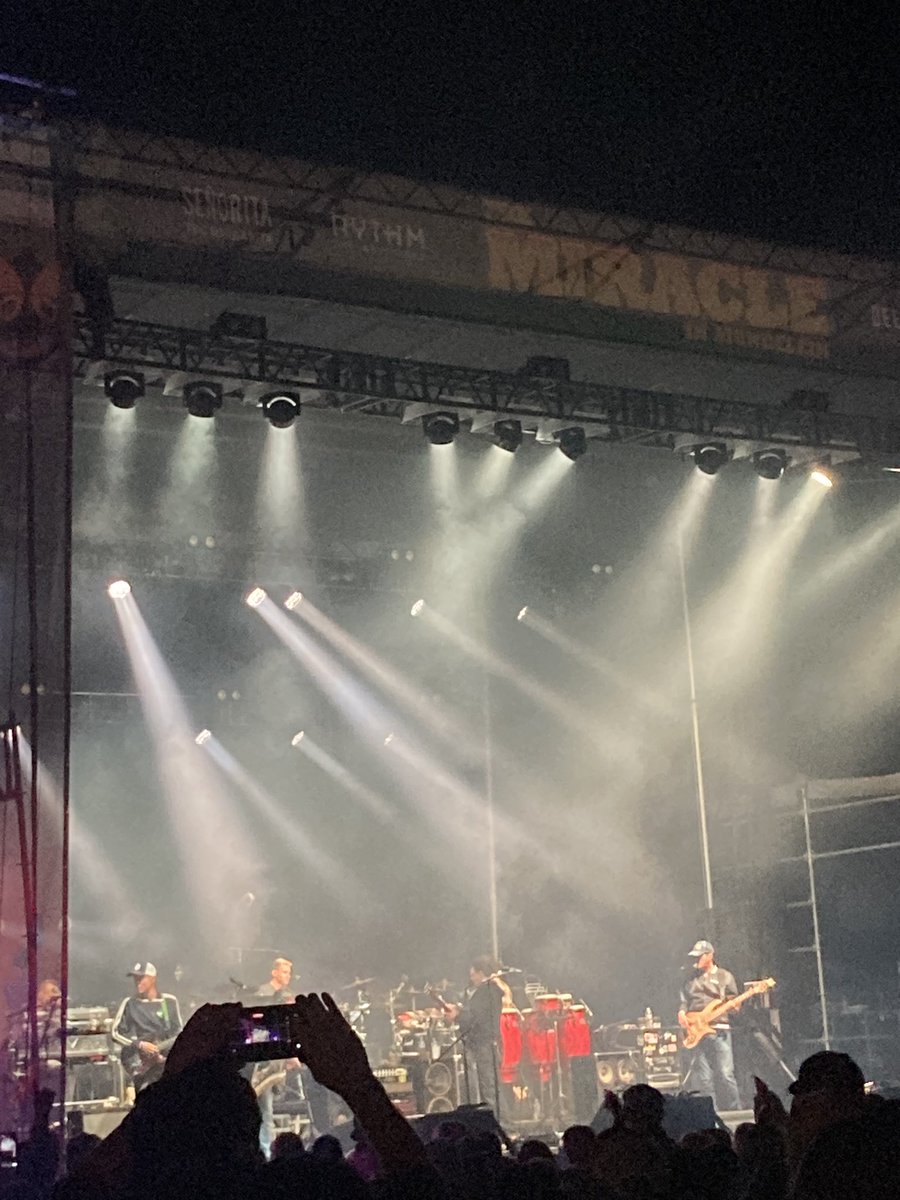 Never miss a sunday show 🤑 #umphreys