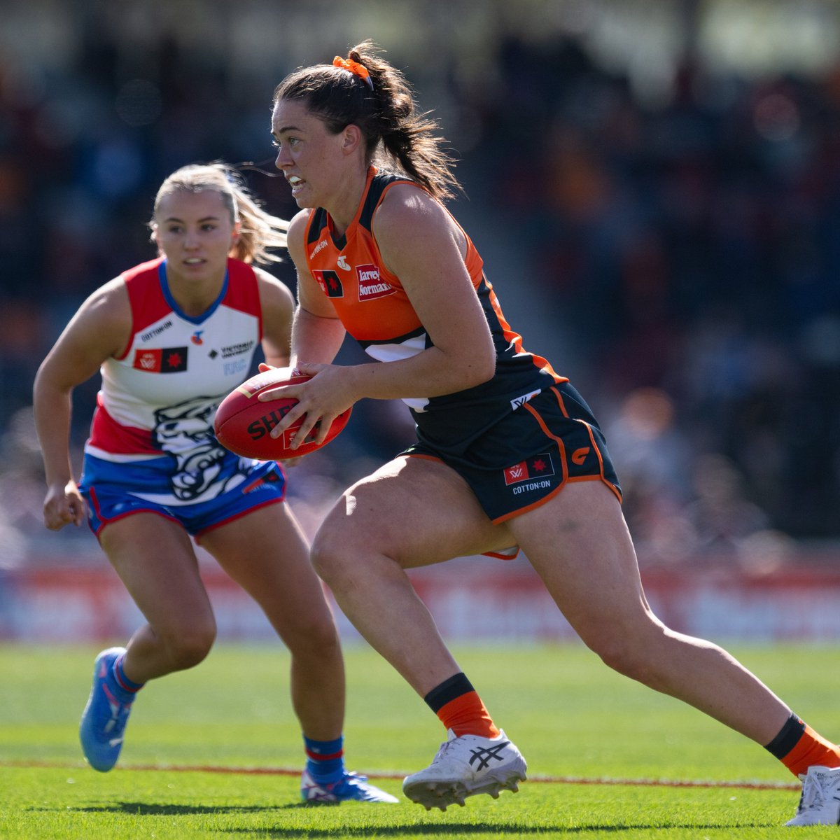 Manuka Oval tweet media